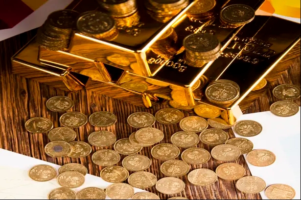 gold price today july 24 poised to reach all time high and investors arent afraid